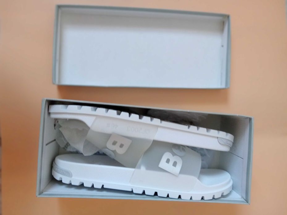 Klapki Bench – białe | rozmiar 46 | NOWE