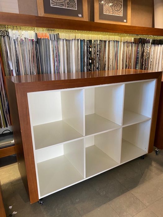 Vendo moveis/estantes