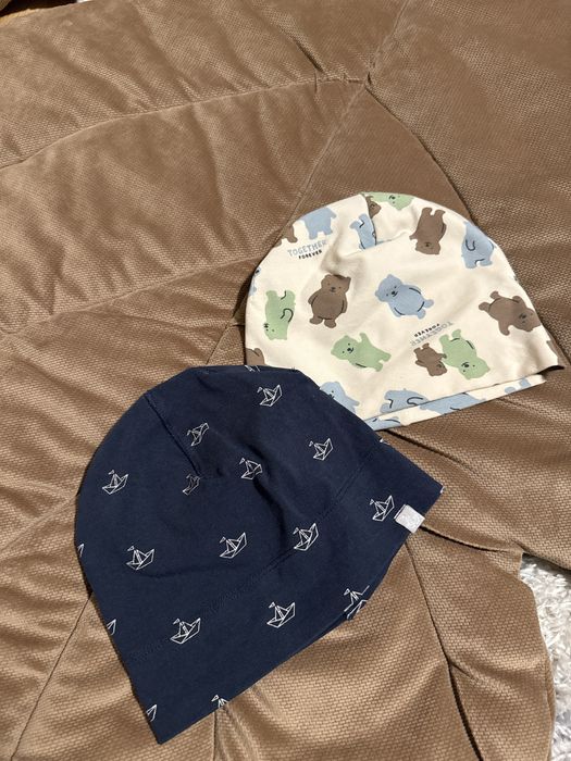 Czapeczki wiosenne 74/80 hm