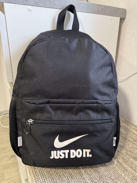 Рюкзак Nike в ідеал.стані