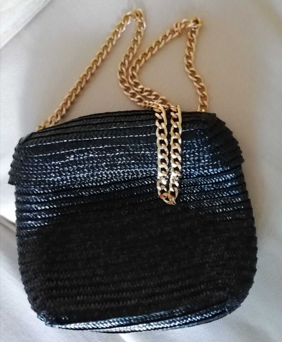 Black straw bag64284050158977120