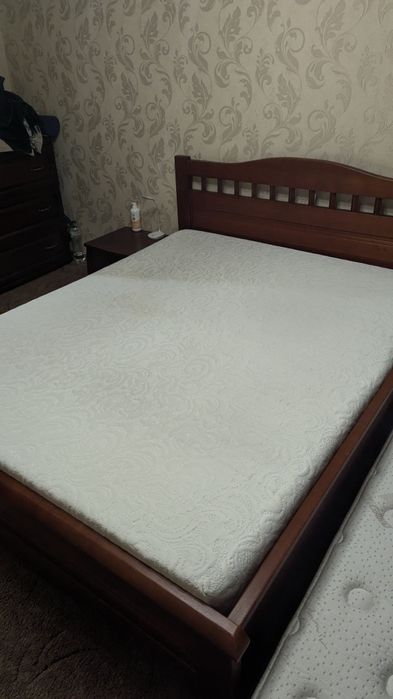 Срочно, Продам матрас 160/200