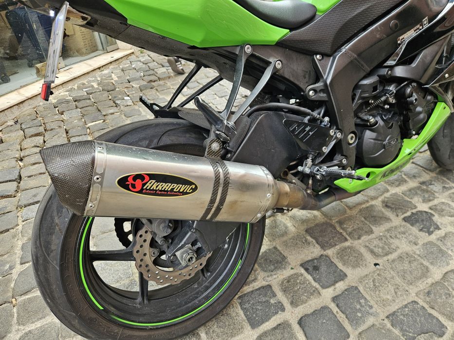 Kawasaki Ninja ZX-6R 2011 Verde, equiparada | Akrapovic Titânio | Revisão Completa | Muitos Extras