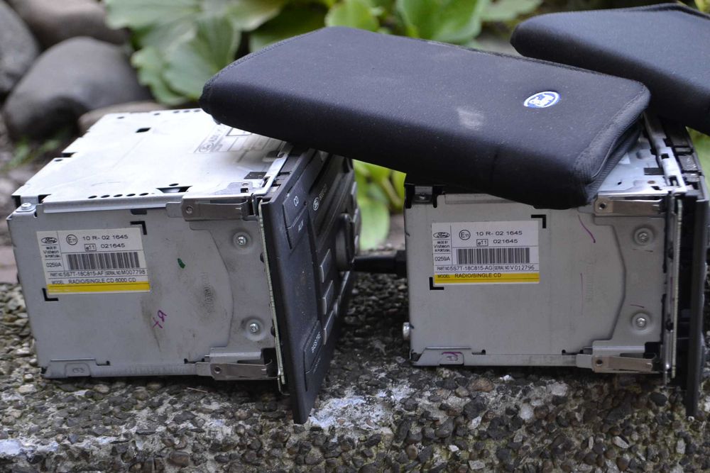 FABRYCZNE RADIO 6000 CD Ford Mondeo Mk3 lift 03->07 KOD instrukcja