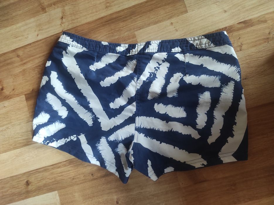 Dwustronne krótkie spodenki rozmiar m szorty granatowo białe