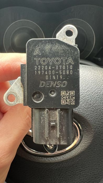 Toyota Corolla Расходомір повітря,ДМРВ Оригінал