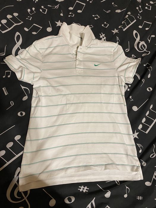 Продам футболку nike polo