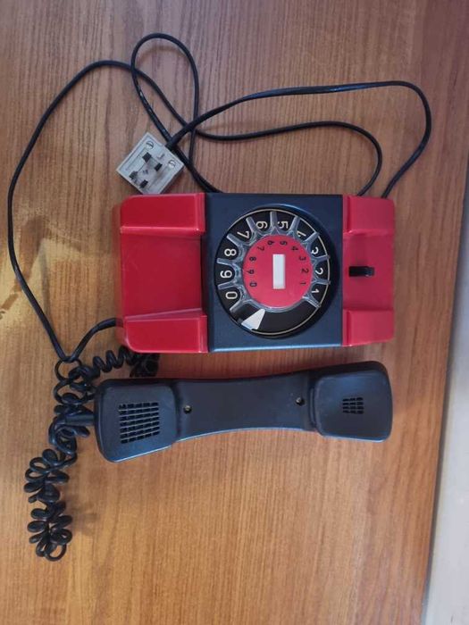 Stacjonarny aparat telefoniczny BRATEK 116A7