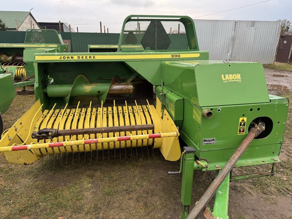 Пресс подборщик JOHN DEERE 330 Тюкопрес, Прес підбирач