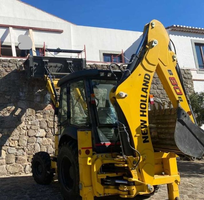 New Holland B80B 4WD