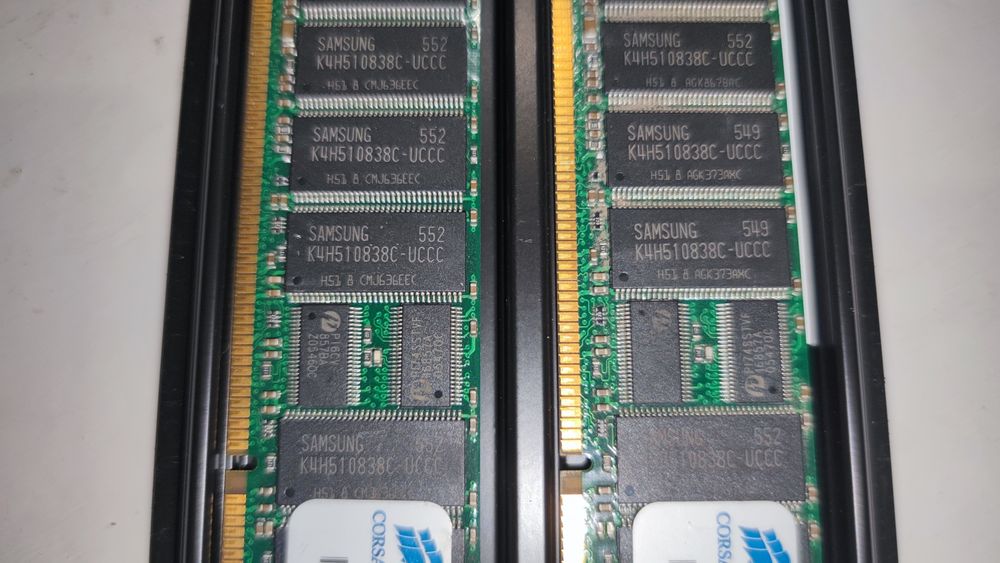 Пам'ять для сервера 2шт DDR 1Gb Corsair ECC REG CM72SD1024RLP-3200/S