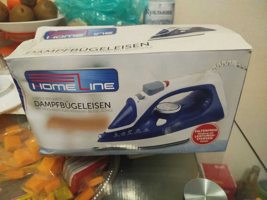 Продам Новый паровой утюг HOME LINE 2300W.