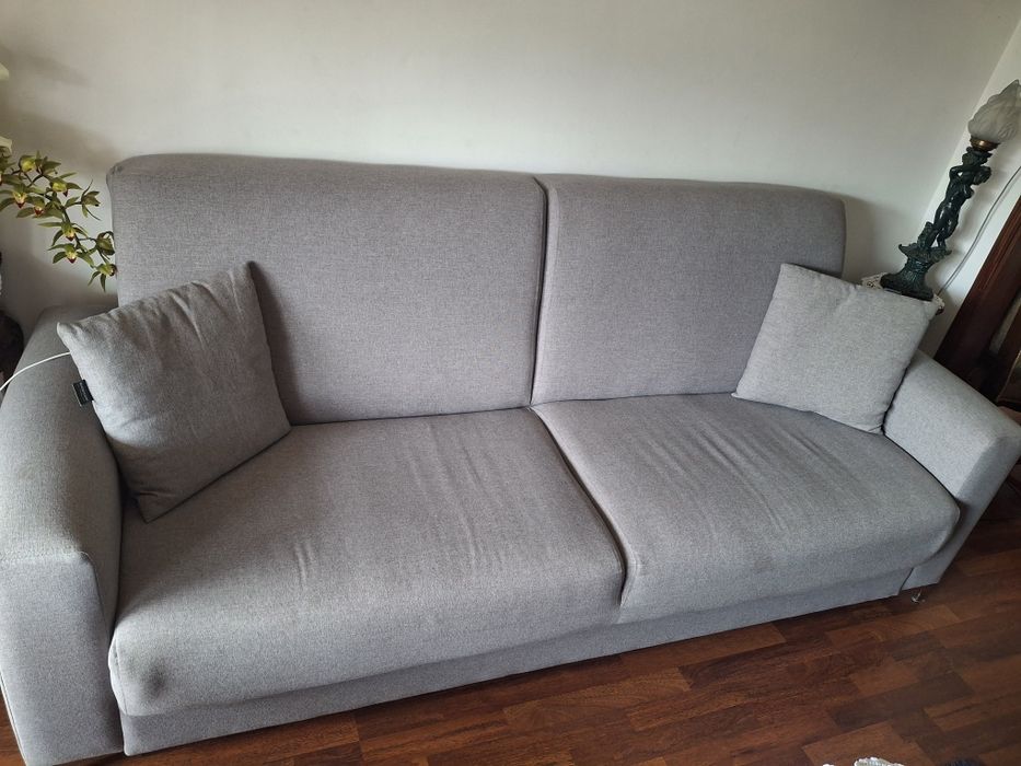 Sofá cama, 3 lugares, como novo!