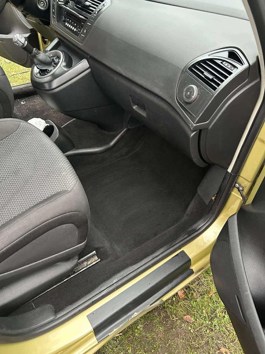 Citroen c4 grand picasso