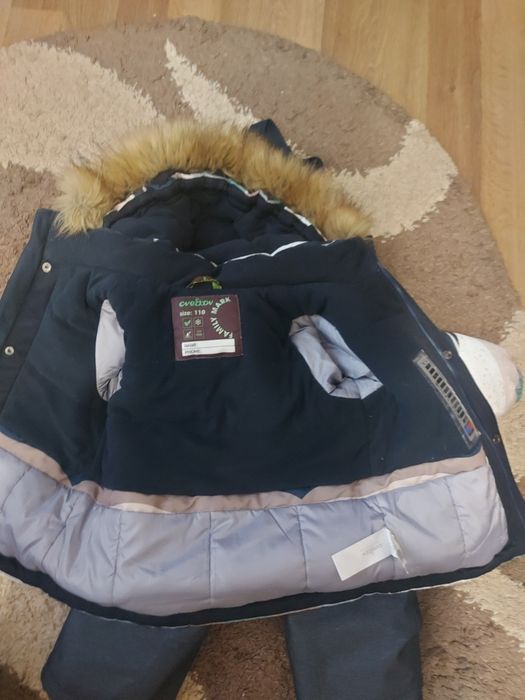 Зимовий комбінезон для хлопчика.