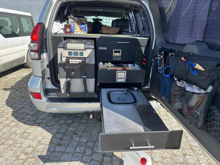 Toyota Land Cruiser 120