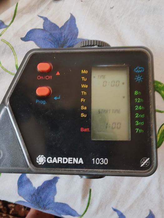 Таймер / Програматор для автоматичного поливу Gardena 1030 б/в