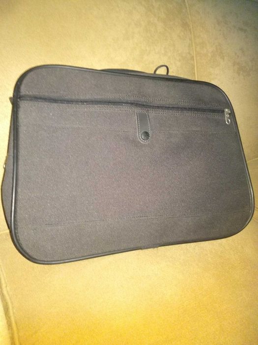 Maleta Sansonite em estado novo