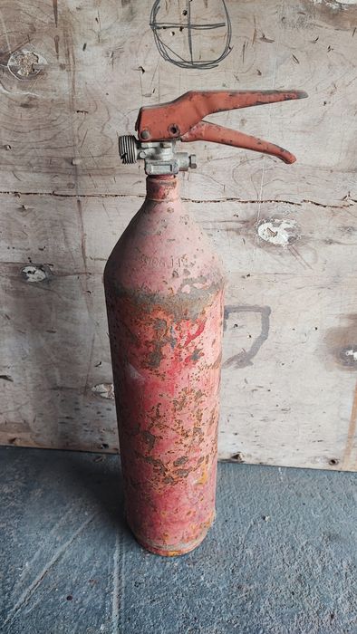 Продаю вогнегасник ОУ 3