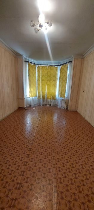 3-и кімнатна квартира пл. Миру, Жовті води.
