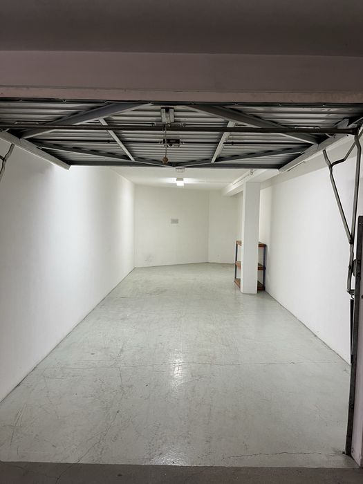 Garagem fechada