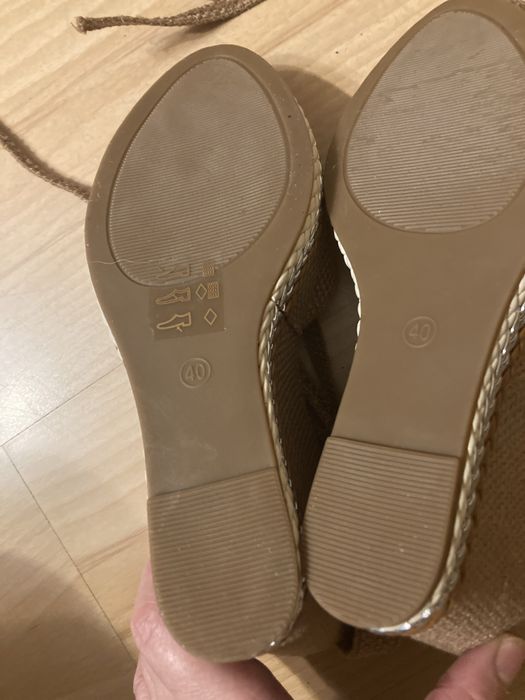 Espadryle na koturnie