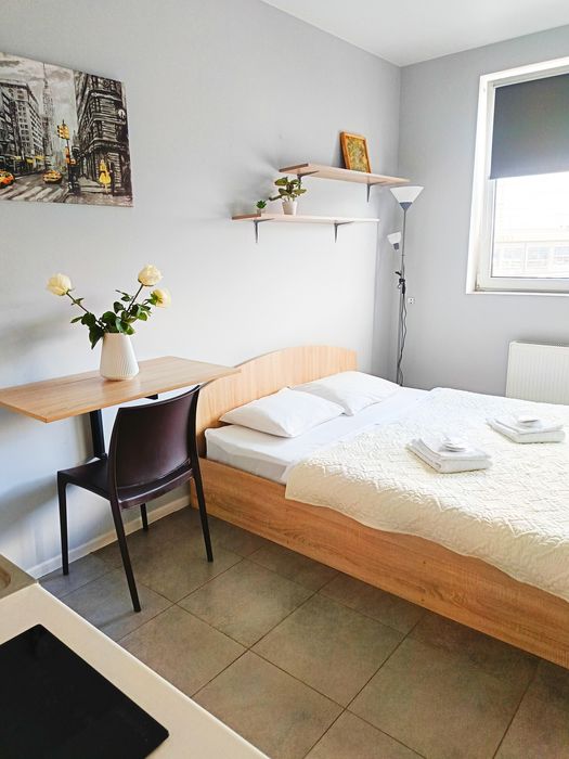 Почасова, подобова оренда 1к на Ревуцкого 40 біля метро.