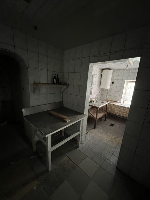 Нерухомість, комерційне приміщення, продаж оренда