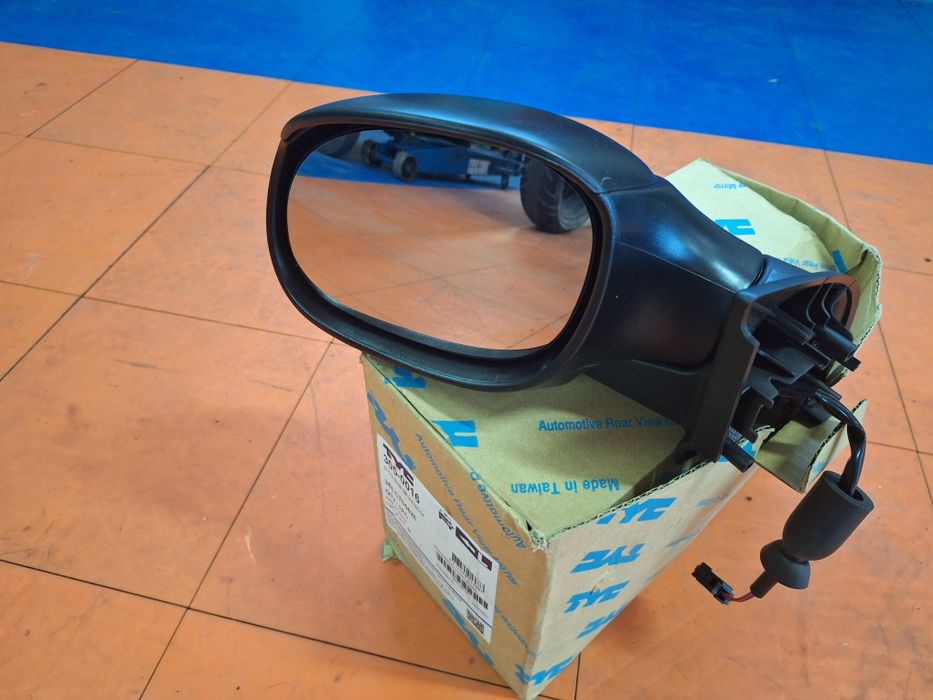 Retrovisor Esquerdo Elétrico Citroën C3 – TYC 305-0016 – Novo