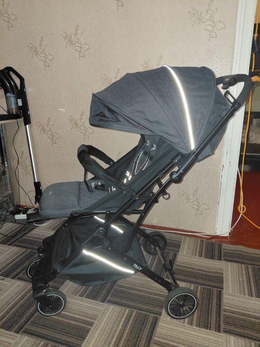 Дитячий візочок Tilly Bella