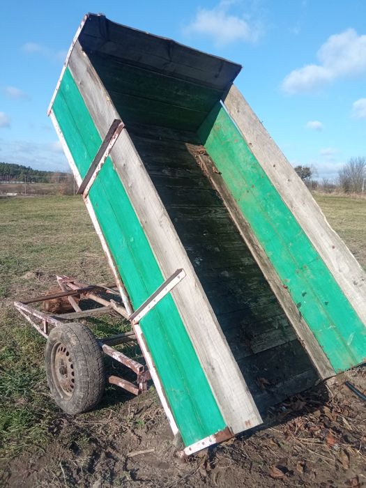 Продам прицеп самоскид.