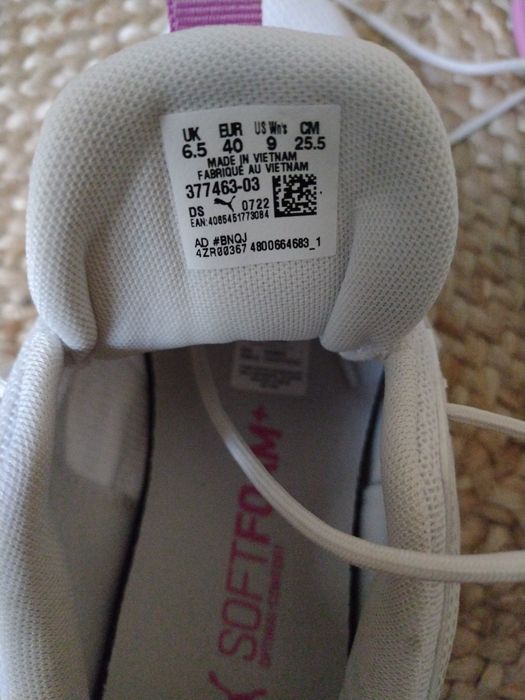 Obuwie treningowe damskie Puma Cell Mia rozm. 40, wkładka 25,5 cm.