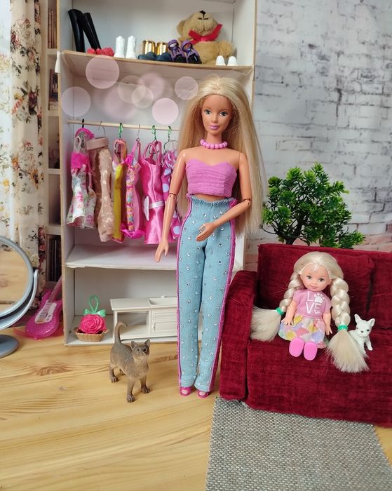 Барбі Маттел, Barbie