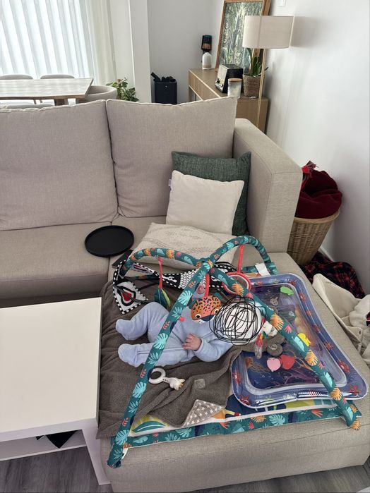 Sofá creme mesclado portugues