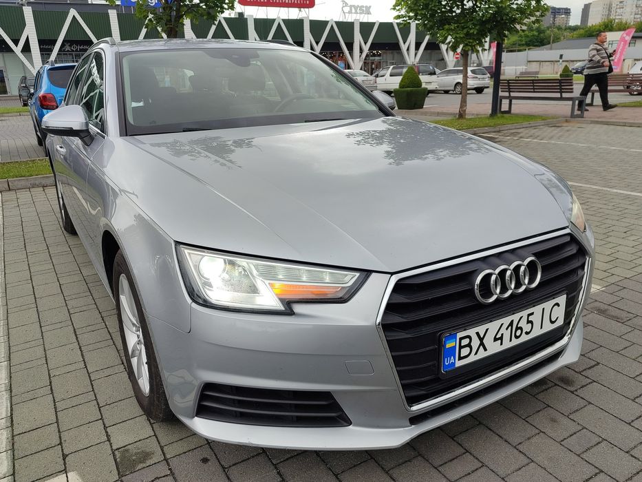 Обмін Ауді А4 В9. 2.0. ТД Автомат  в Рідній фарбі