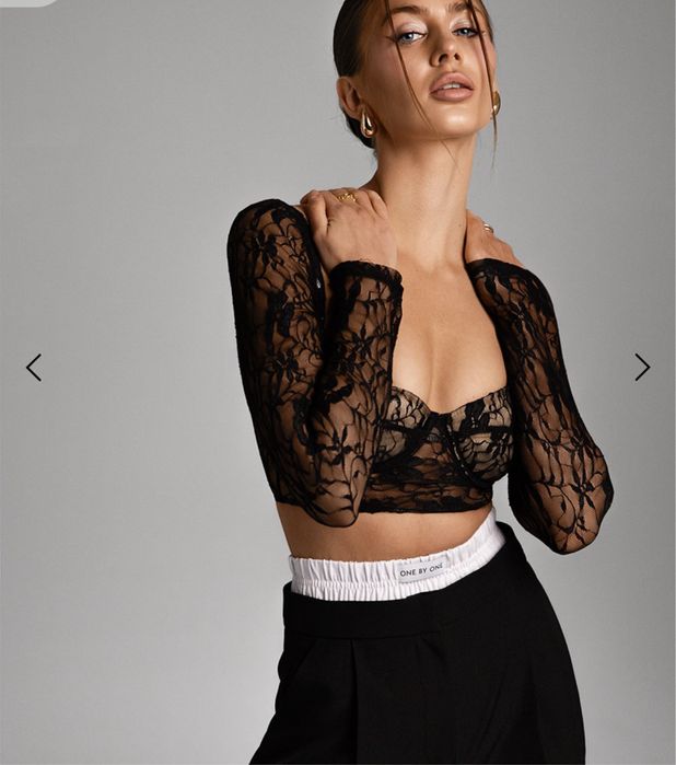 Шикарний кружевний топ