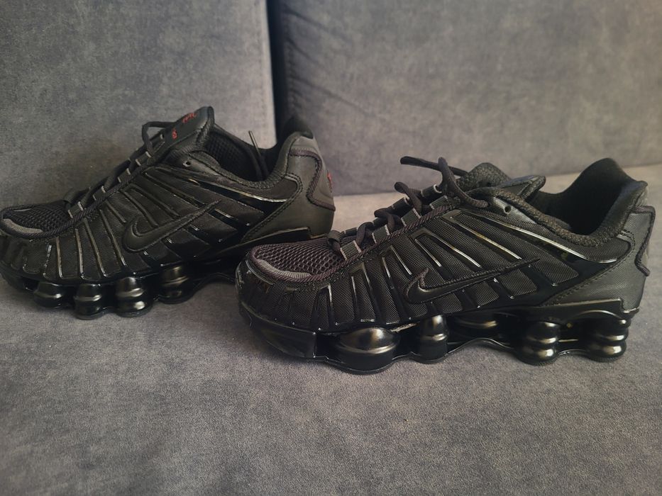 Sprzedam buty Nike shox rozmiar 39