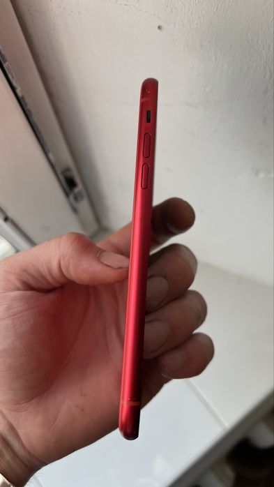 Оригінальний корпус на 11 iphone read червоний