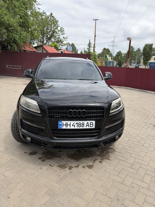Продам авто Ауді Q7