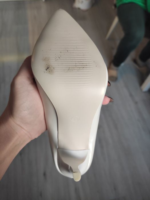 Buty ślubne 38 białe perłowe