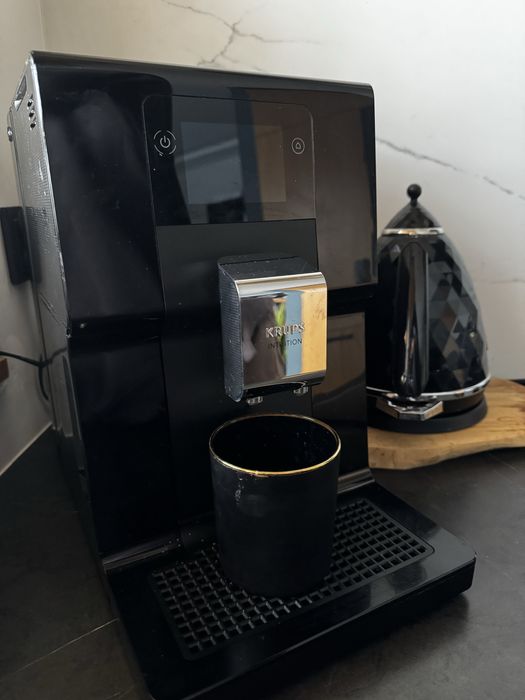 Ekspres do kawy KRUPS EA8738 Intuition Preference