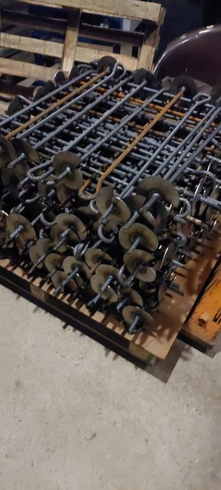 Kotwa sadownicza, do malin, winorośli, do namiotów, do ziemi