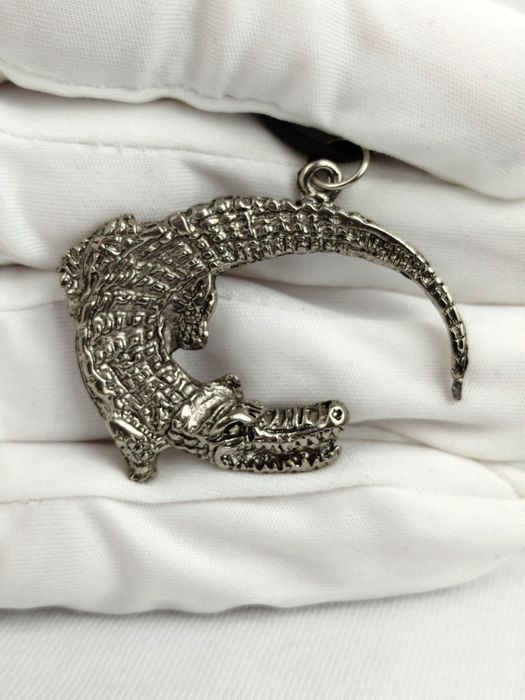 NOWY Naszyjnik wisiorek męski krokodyl aligator prezent Vintage