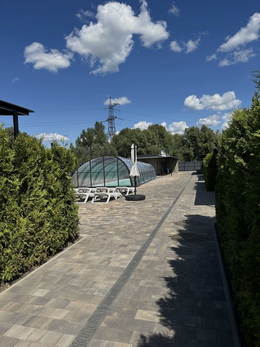 Котеджі з лазнею та чаном для вашого ідеального відпочинку.