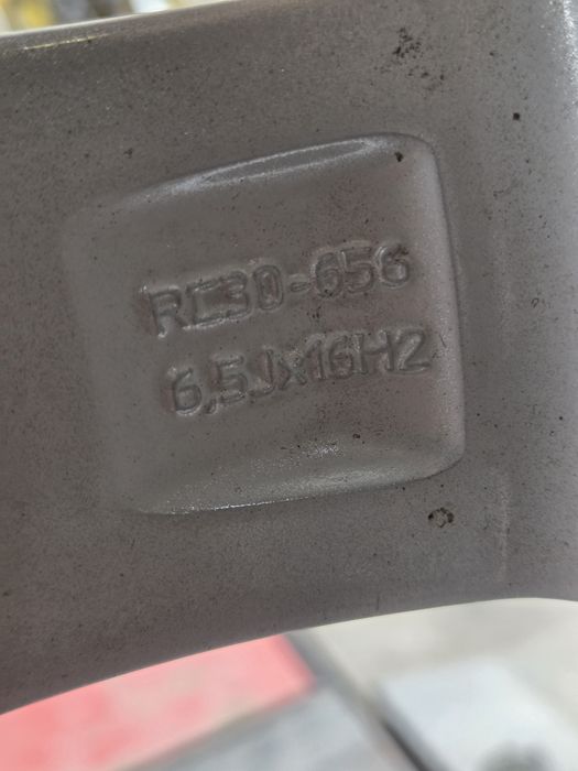 Felgi Aluminiowe 5x114,3 6,5Jx16 ET 50 Kia Huinday Toyota  Mazda