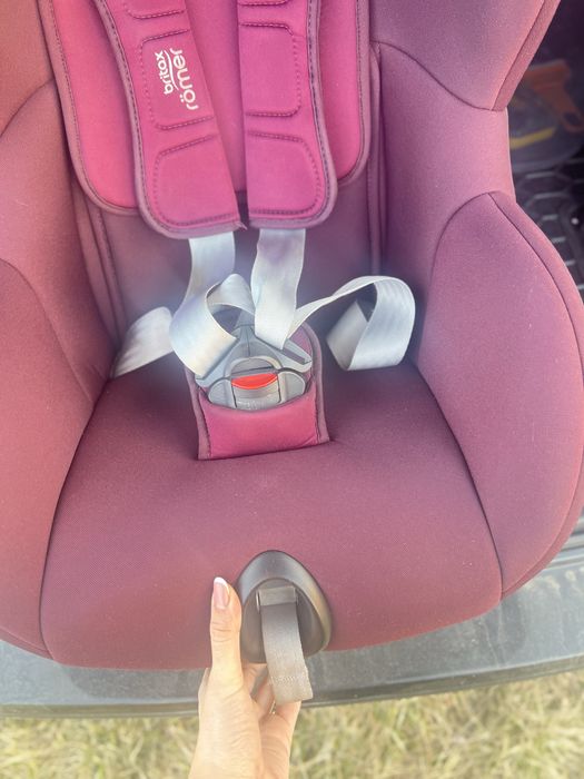 Продам автокріло Britax Romer king II