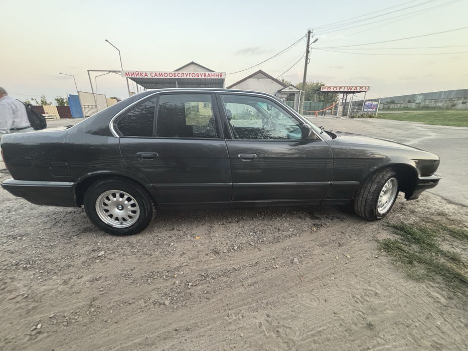 Продам BMW Е 34
