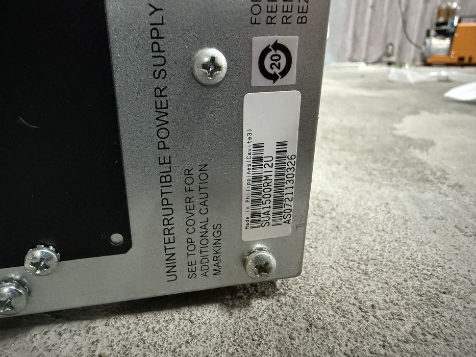 ДБЖ ИБП apc SUA1500RMI2U Smart-Ups