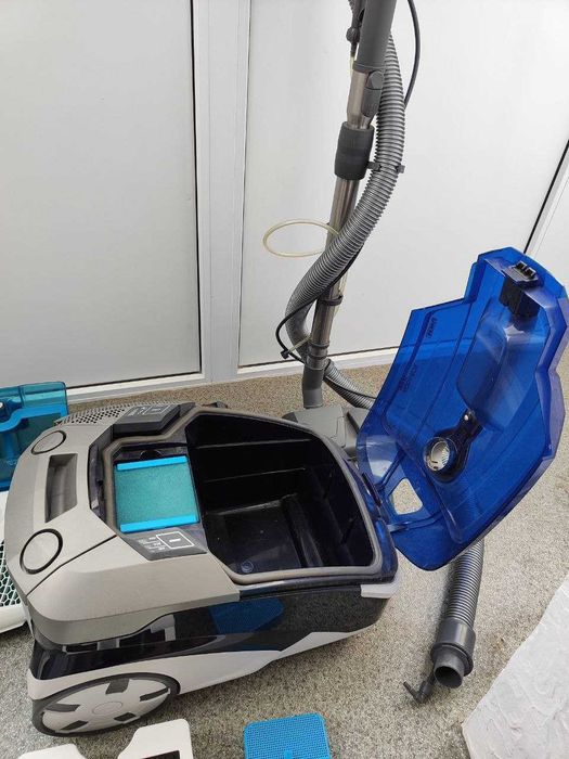 Миючий пилосос з аквафільтром THOMAS TWIN XT + 1л нім. миючого засобу