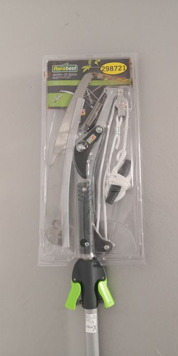 Serra de poda extensível (nunca foi usada)